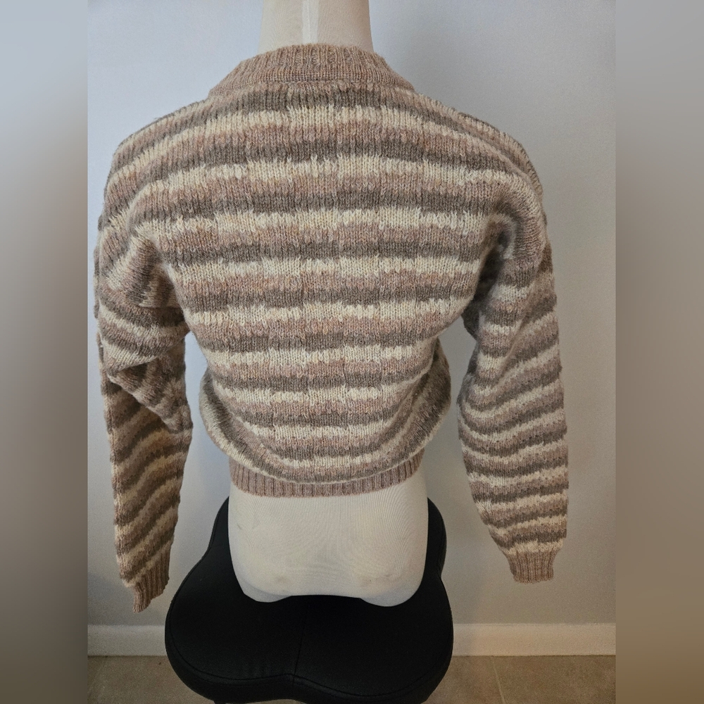 Vintage Women's Hunting Horn 100% wool sweater Size Small. Winter sweater - Picture 2 of 3